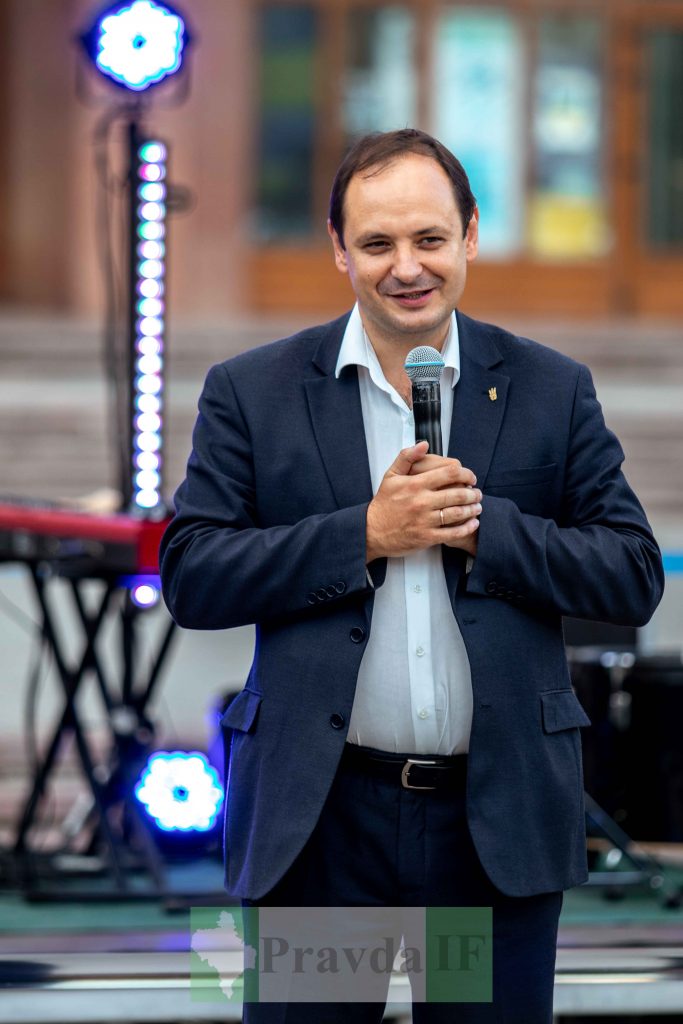 павільйону