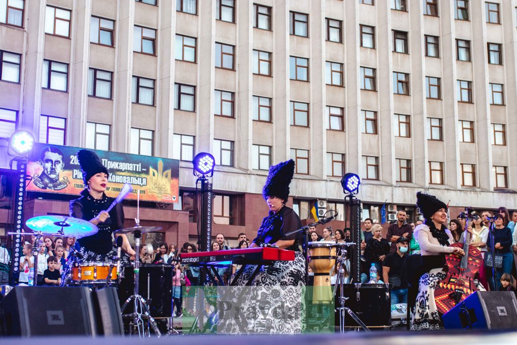 павільйону