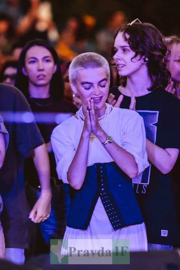 павільйону