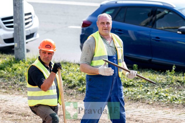 Будівництво нового моста на Пасічну обіцяють завершити до кінця наступного року ФОТОРЕПОРТАЖ