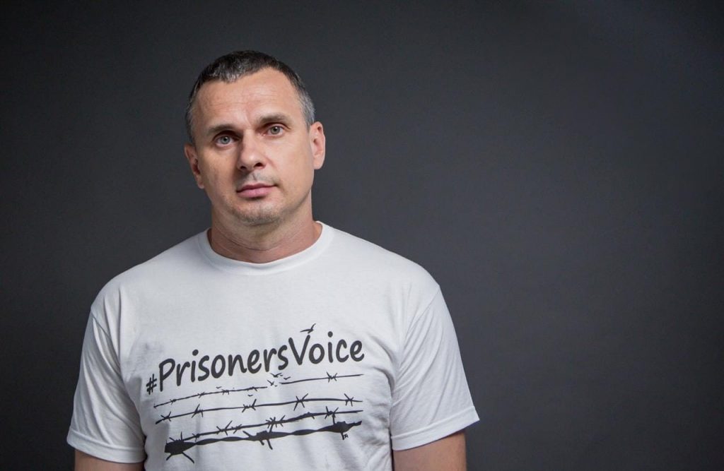 “Намагався залишитися людиною, а не стати зеком”, – Сенцов зустрівся з іванофранківцями