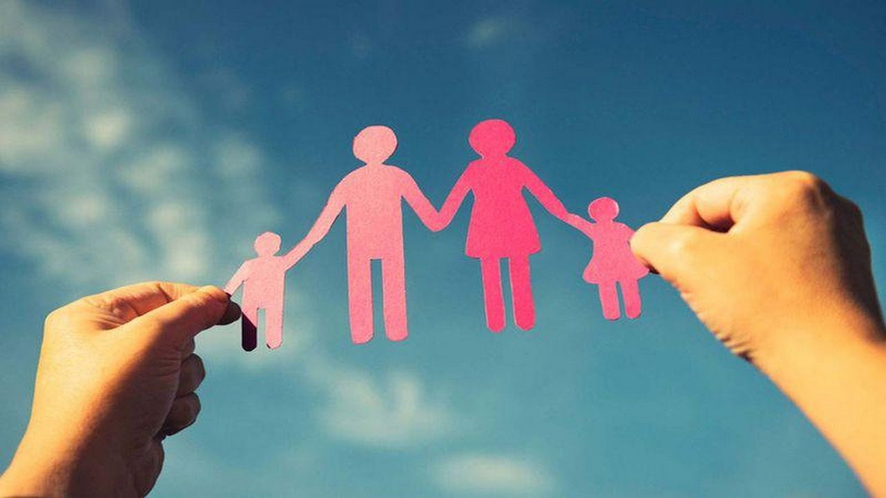 Двоє братиків з Івано-Франківська шукають люблячих батьків