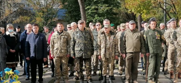 У Калуші відкрили меморіальну дошку загиблому у зоні ОСС бійцю ВІДЕО