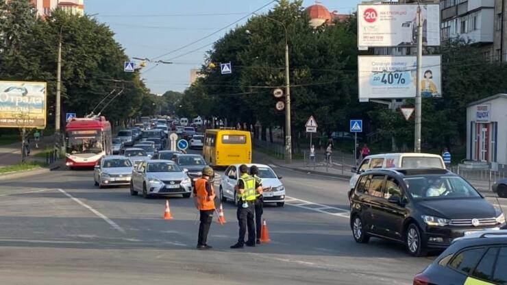 Нові правила дорожнього руху: головні зміни для прикарпатців з 1 листопада