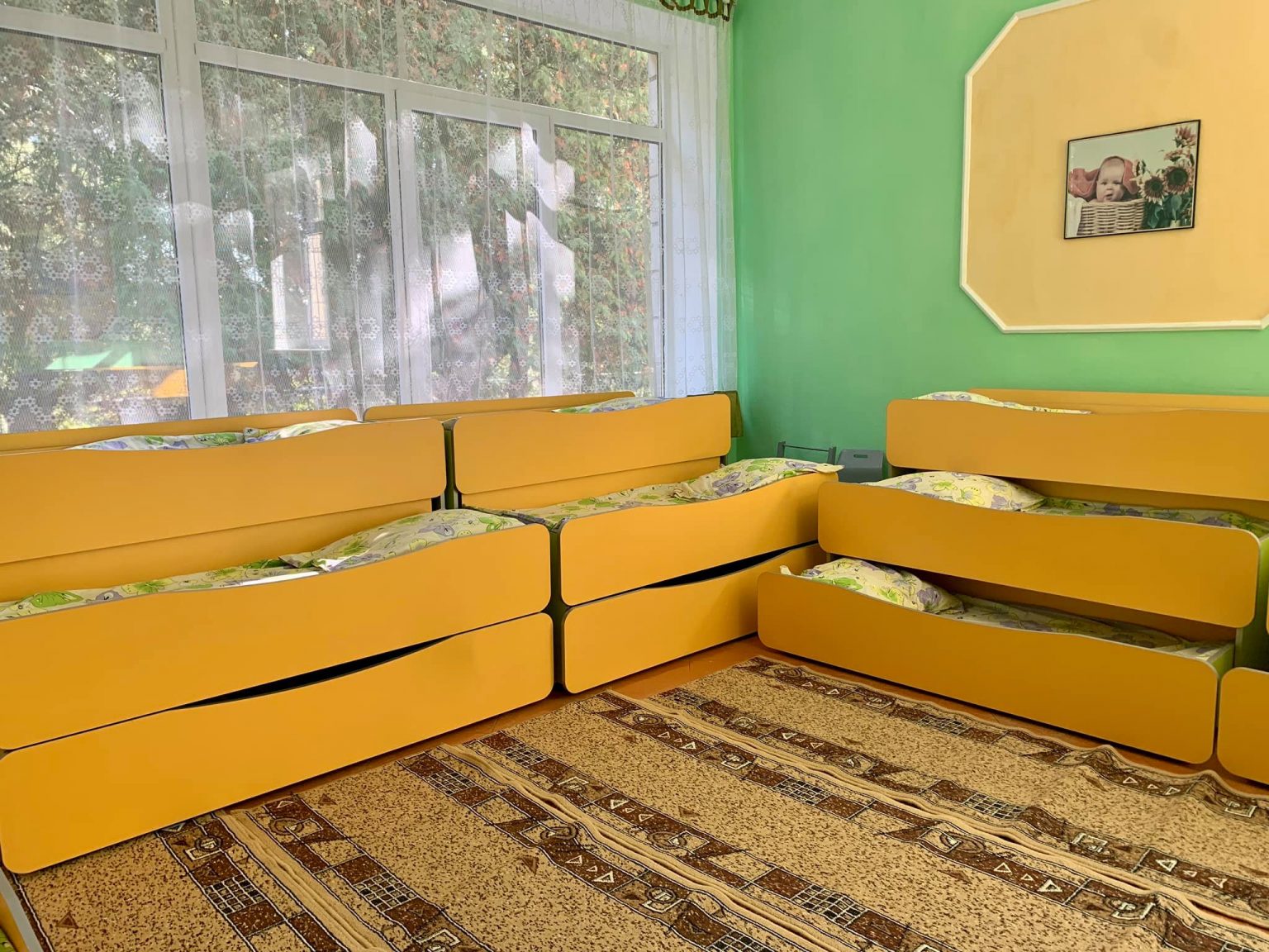 Садки Коломийської громади отримають нові меблі ФОТО