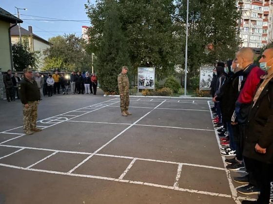 З Івано-Франківська, до лав ЗСУ, відправили першу цієї осені партію призовників ФОТО