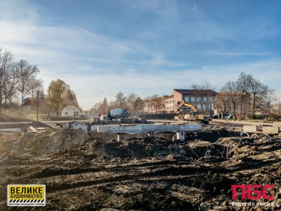 На Франківщині триває будівництво нового мосту ФОТО