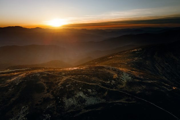 У мережі показали неймовірні світлини гори Піп Іван ФОТО