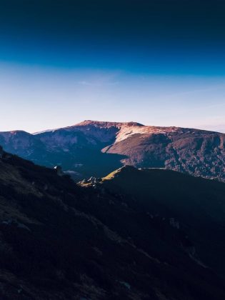 У мережі показали неймовірні світлини гори Піп Іван ФОТО