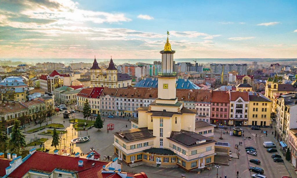 Івано-Франківськ опинився на 2-му місці в рейтингу найкомфортніших міст України