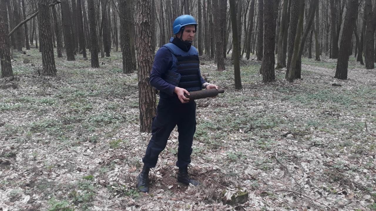 В Коломийській, Надвірнянській та Делятинській громадах виявили небезпечні знахідки