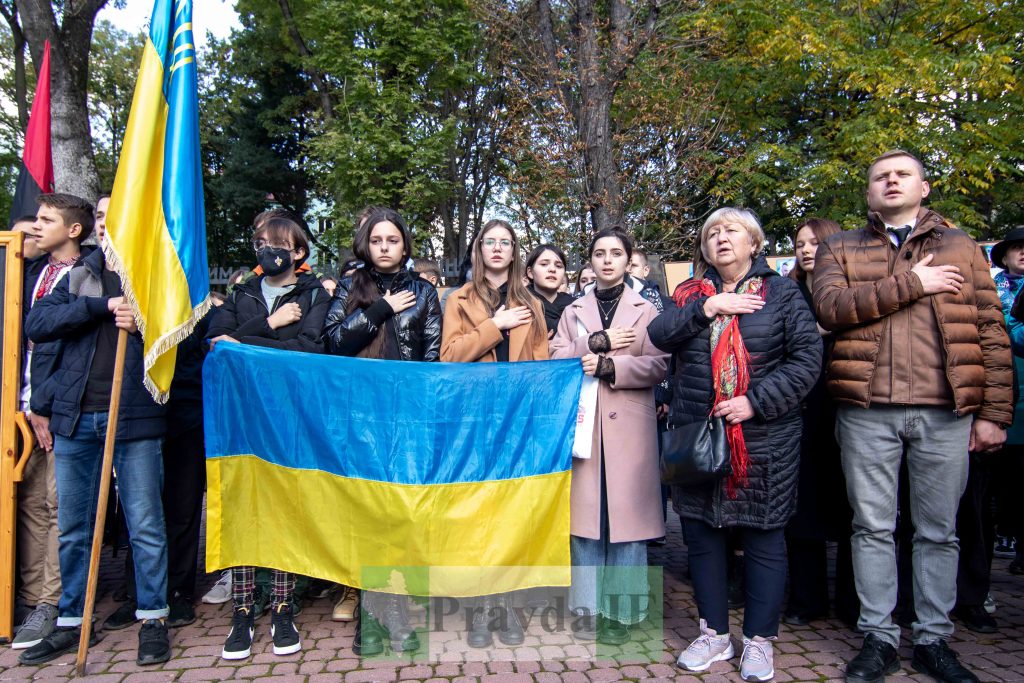 У Івано-Франківську панахидою вшанували пам’ять полеглих захисників і захисниць України ФОТОРЕПОРТАЖ