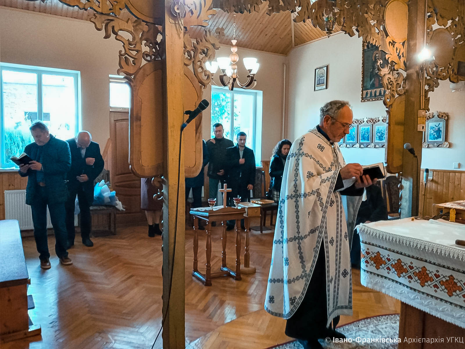 привітали