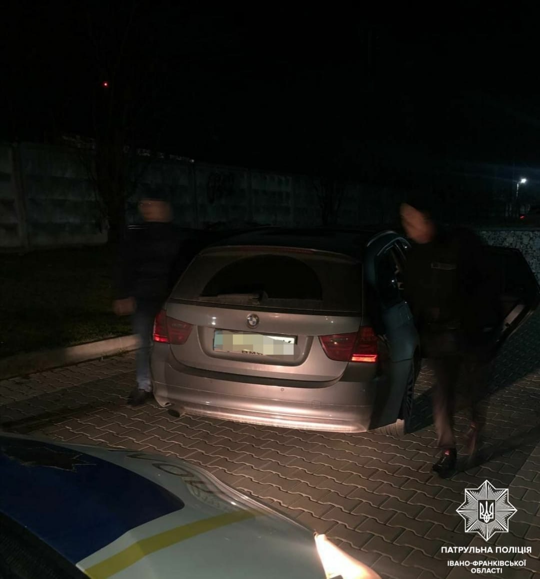 В Івано-Франківську упіймали двох нетверезих водіїв, яких суд уже позбавив права керувати автомобілем