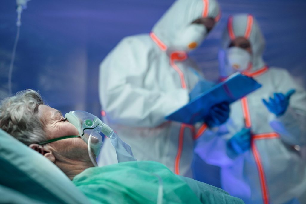 Минулого тижня від COVID-19 померли 17 пацієнтів Коломийської лікарні ВІДЕО