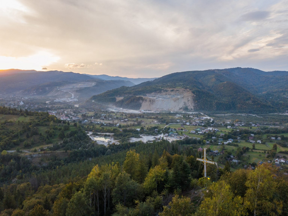 Прикарпатське село визнали найгарнішим в Україні ФОТО