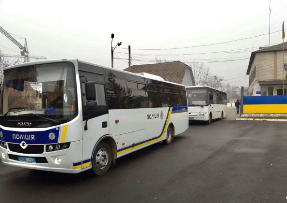 Зведений загін прикарпатських поліцейських вирушив у зону ООС ФОТО