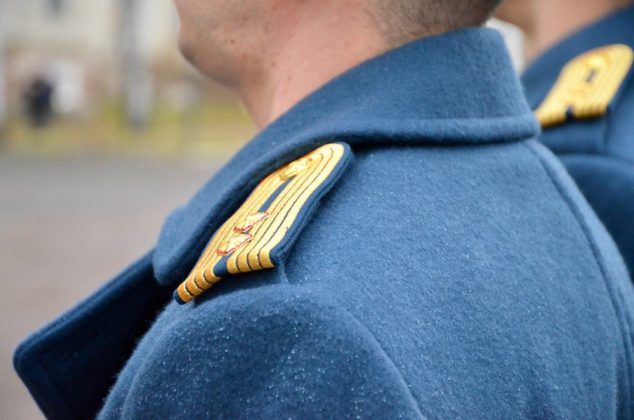 В 114 бригаді тактичної авіації повітряного командування “Захід” зустріли молодих авіаторів ФОТО