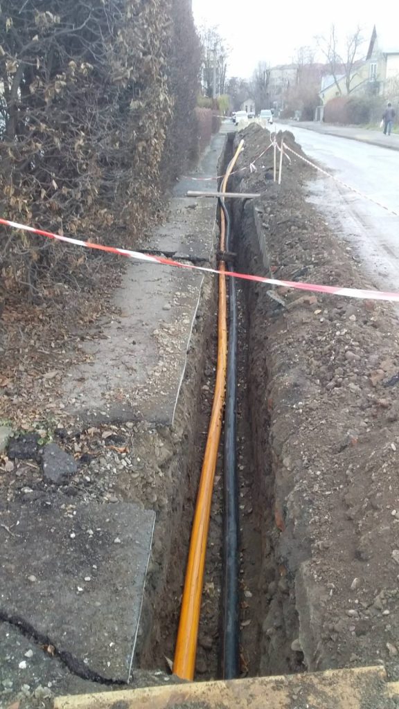В Івано-Франківську, на вулиці Береговій, проводять заміну газопроводу