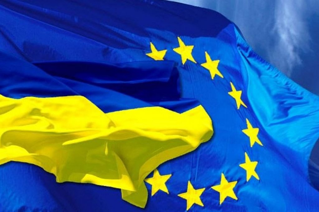 “Червоного списку” не буде: Єврокомісія рекомендує пускати в ЄС всіх вакцинованих туристів