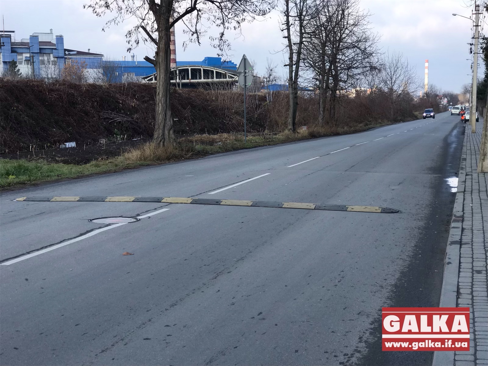 лежачі поліцейські