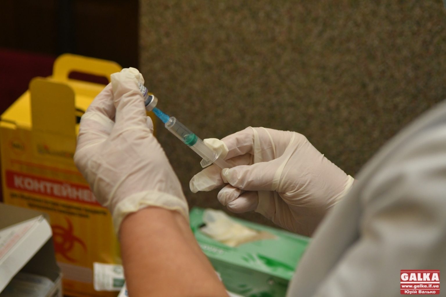 У франківському соборі запрацював центр масової вакцинації проти COVID-19 ФОТО