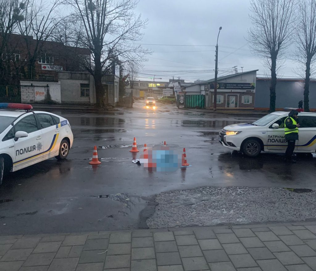 Водія маршрутки, який на смерть збив монахиню з Болехова та протягнув її труп через пів міста, взяли під варту ФОТО