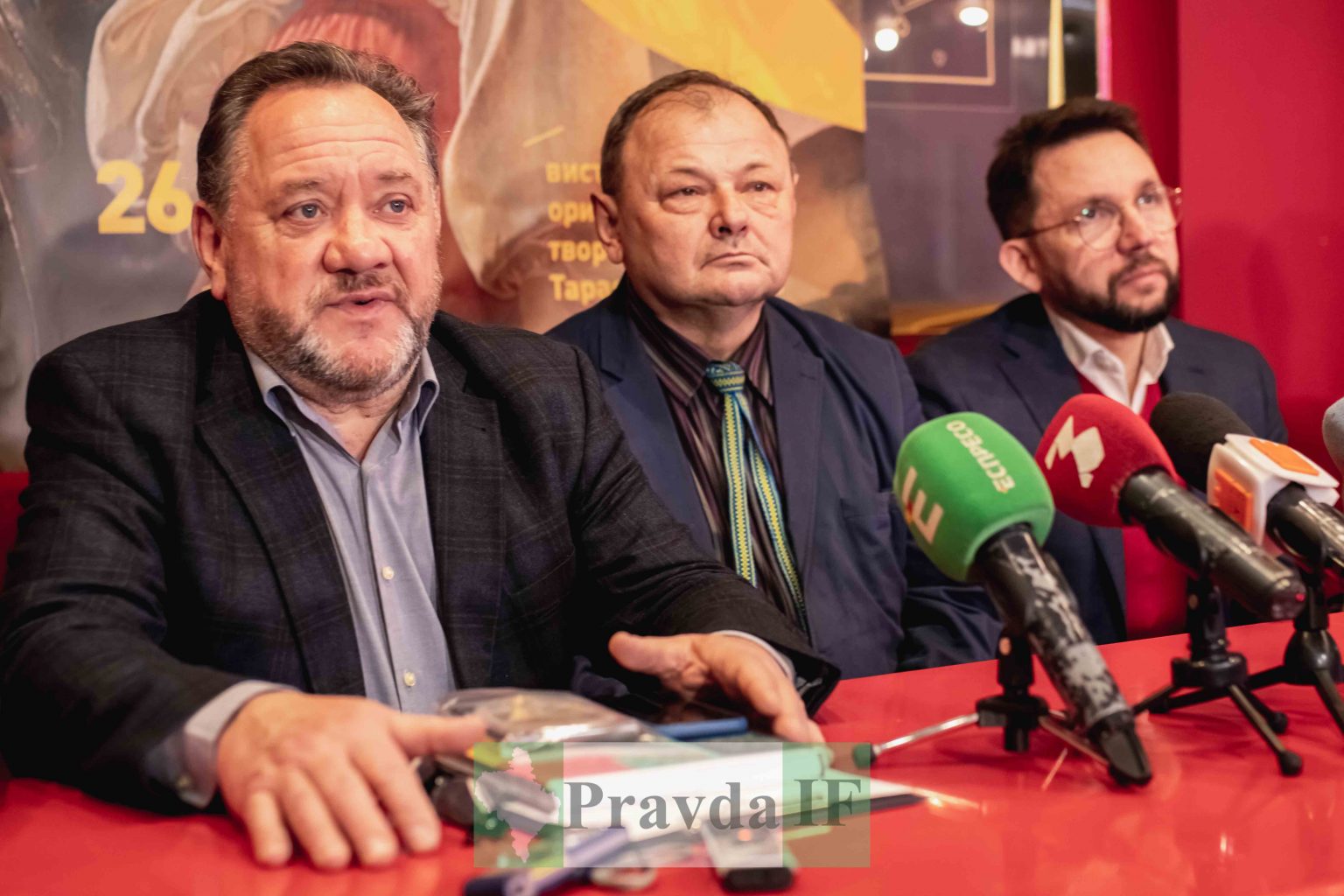 Через ажіотаж і кількість відвідувачів, виставку картин Шевченка у Франківську продовжать ФОТО