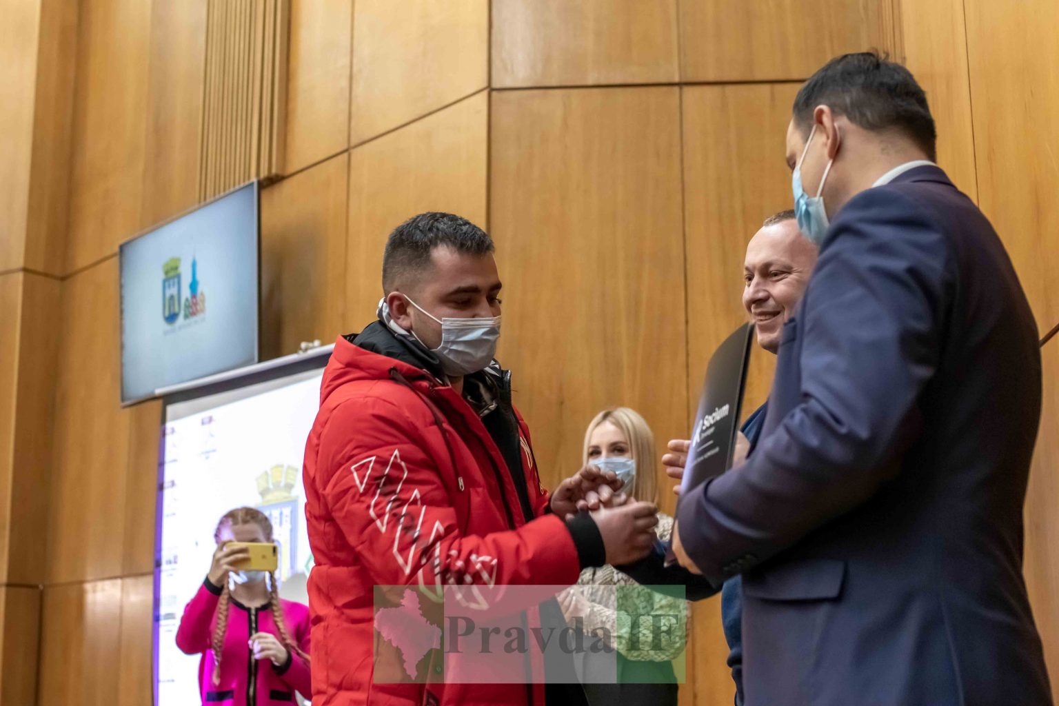 У Франківську ще 8 атовців отримали житло ФОТО