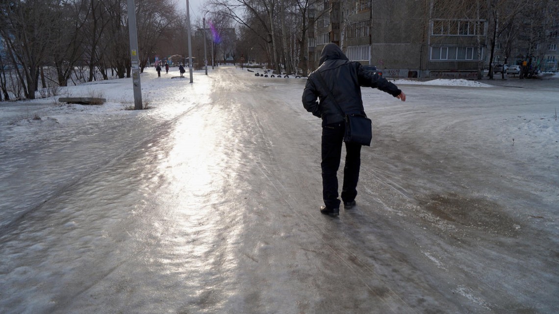 Стало відомо, скільки франківців травмувалися під час ожеледиці