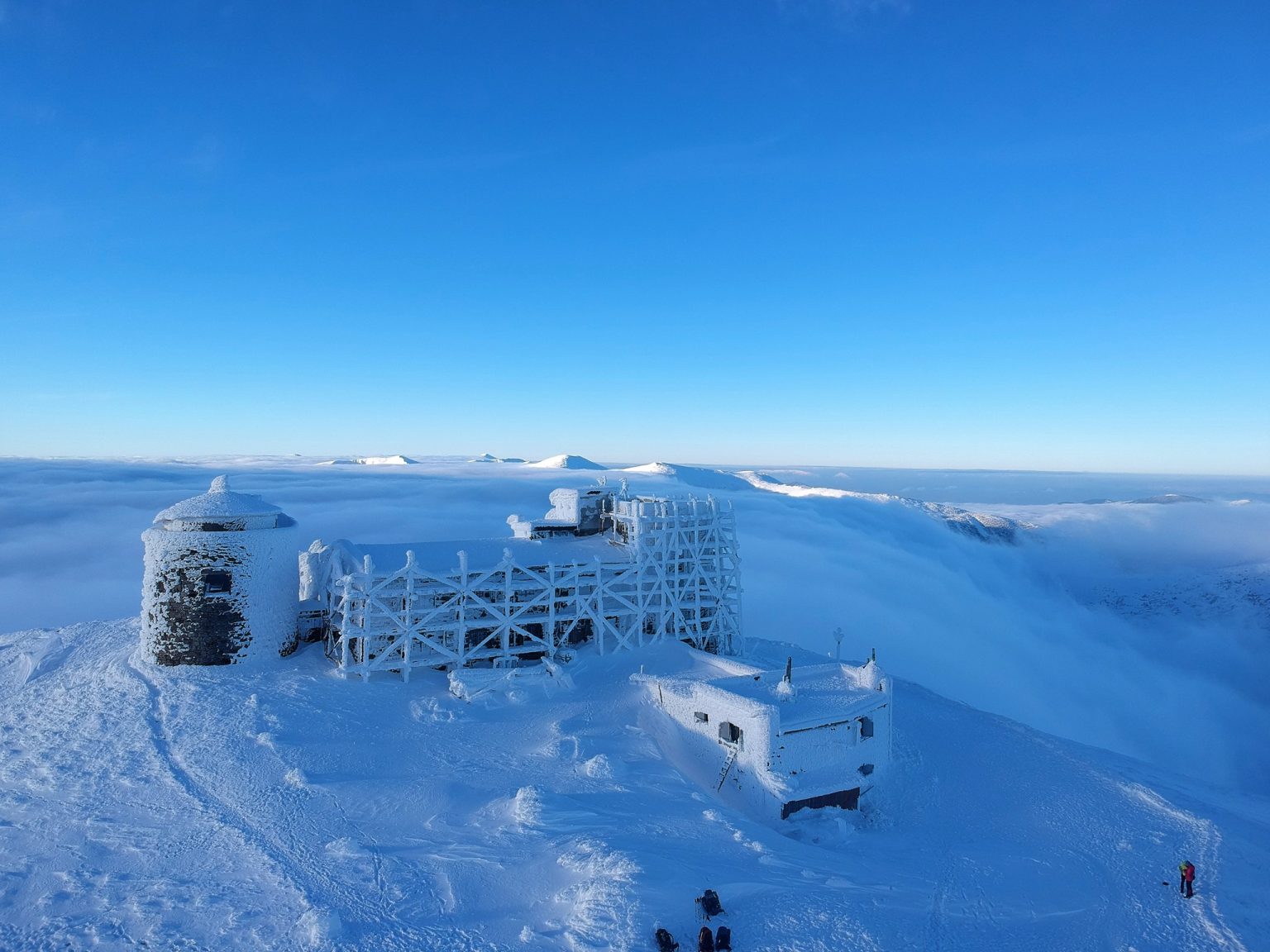 У Карпатах насипало пів метра снігу