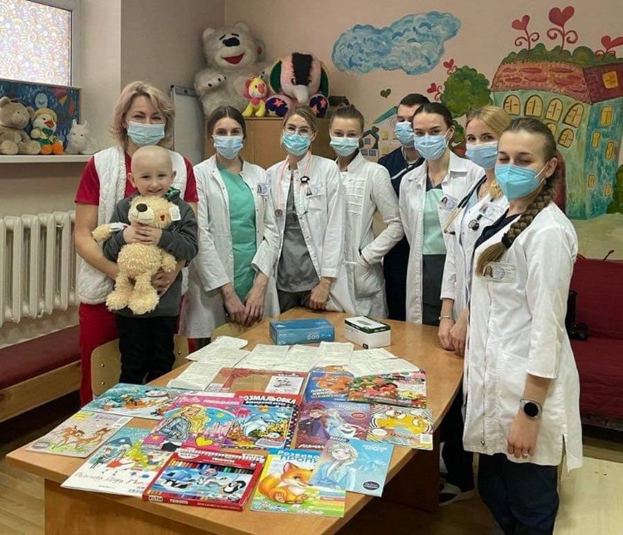 до онкохворих діток