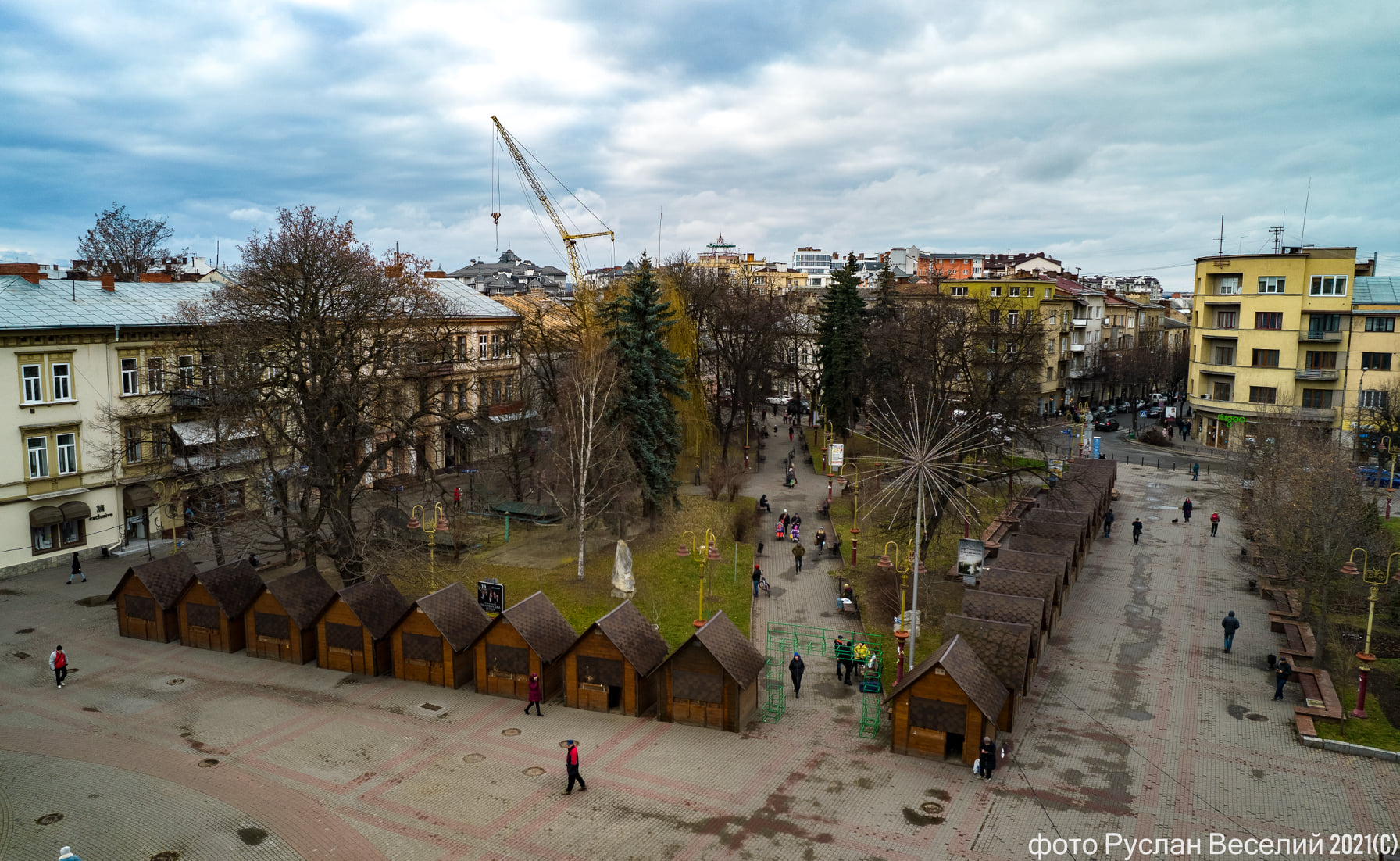 новорічних