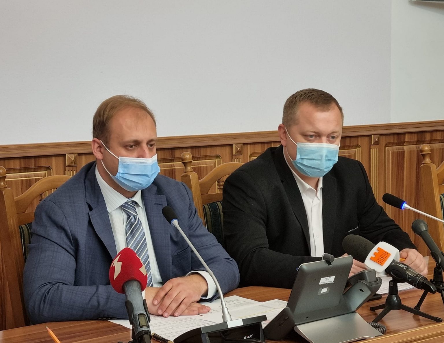 У департаменті охорони здоров'я повідомили скільки мешканців Прикарпаття вакцинувалося двома дозами