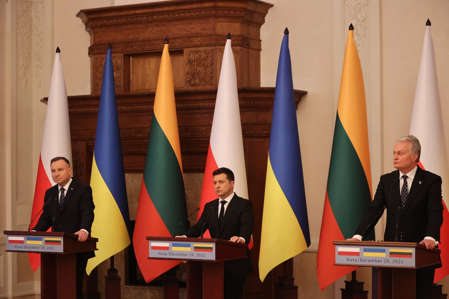 На Прикарпаття приїхало відразу декілька президентів країн ФОТОРЕПОРТАЖ