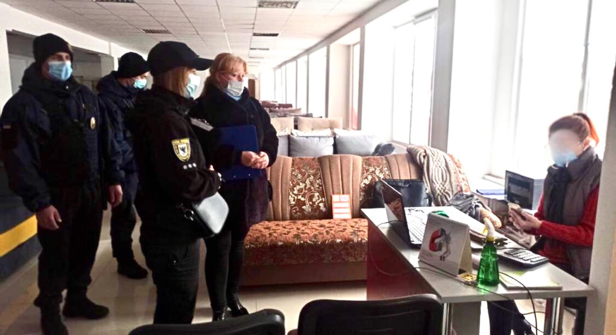 У грудні поліцейські Прикарпаття склали 20 протоколів за порушення карантину ФОТО