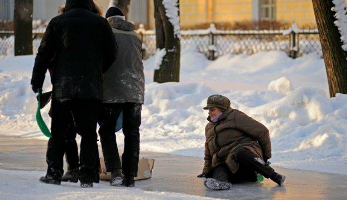 Скільки франківців травмувалися за вихідні через ожеледь