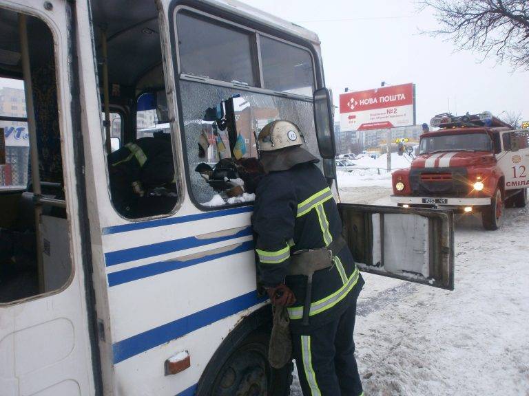 Минулої доби в області горів автобус, столярний цех та житловий будинок