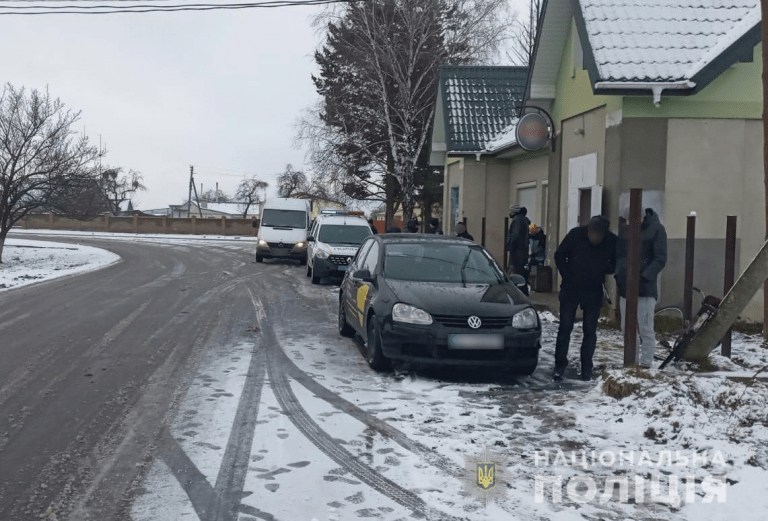 На Франківщині 20-річний водій збив жінку на пішохідному переході