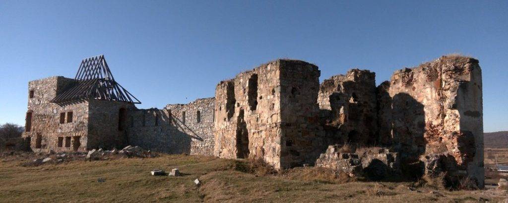 Пнівський замок планують здати в оренду