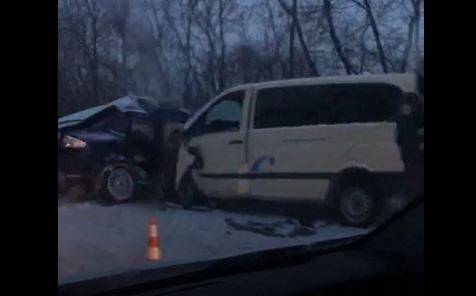 Жахлива автотроща на Прикарпатті: внаслідок зіткнення загинули двоє людей ВІДЕО