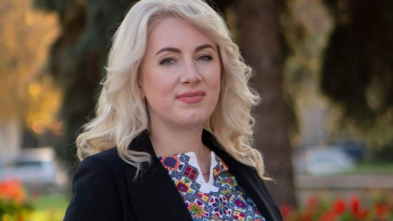 Скільки заробила голова Івано-Франківської ОДА у листопаді