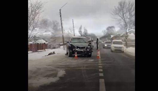 Під Заболотовим потужна ДТП: Зіткнулися ВАЗ та BMW, є травмовані ФОТО/ВІДЕО