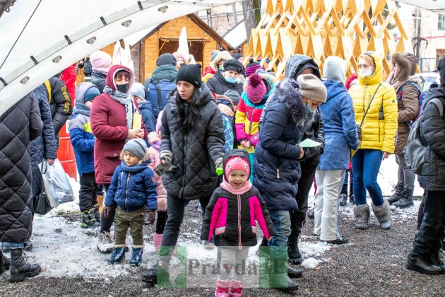 У Франківську відбулося дитяче свято "Св. Миколай - ти до нас завітай" ФОТОРЕПОРТАЖ