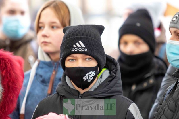 У Франківську відбулося дитяче свято "Св. Миколай - ти до нас завітай" ФОТОРЕПОРТАЖ