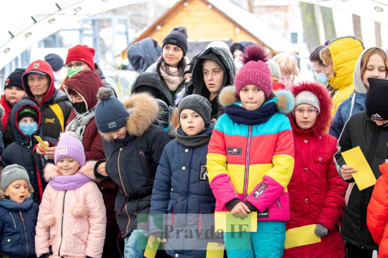 У Франківську відбулося дитяче свято "Св. Миколай - ти до нас завітай" ФОТОРЕПОРТАЖ