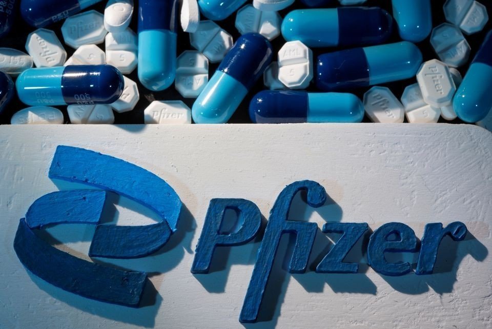 Україна закупить у Pfizer інноваційні ліки проти ковіду