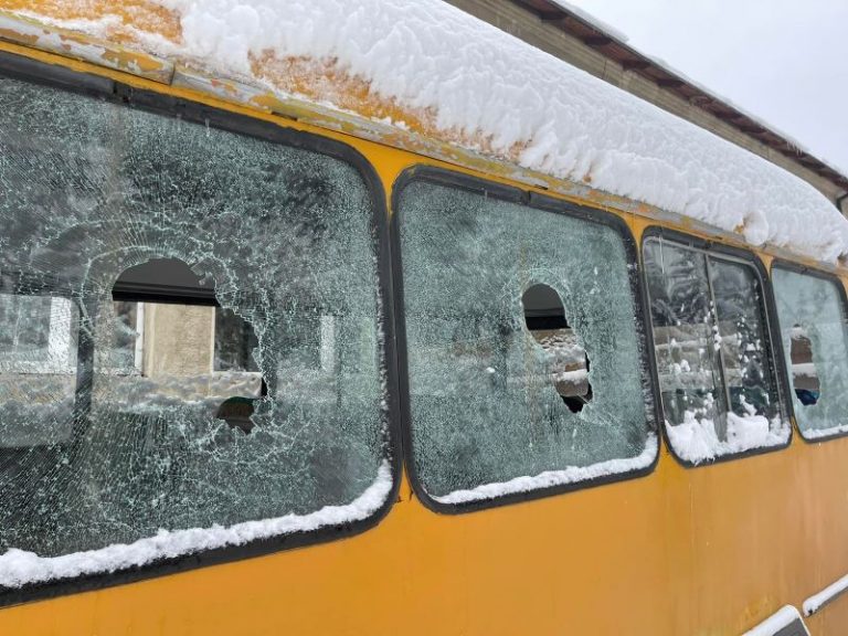 Прикарпатська поліція шукає вандалів, які "робили збитки" у ніч на Андрія