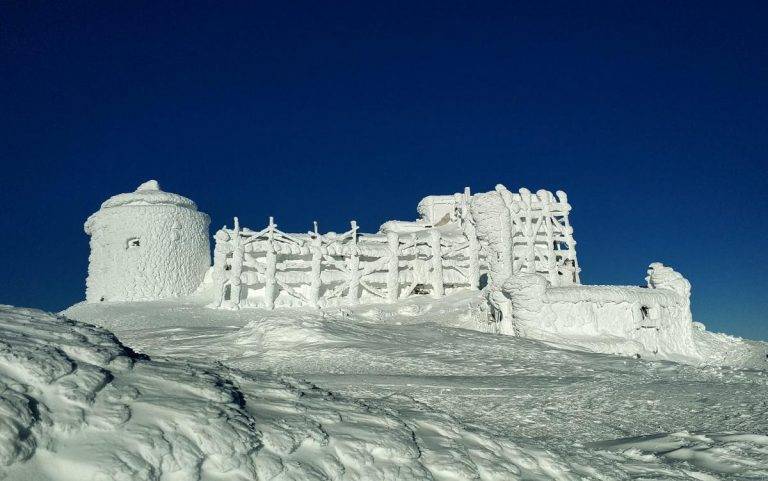 На Чорногорі вдарив майже 20-градусний мороз ФОТО