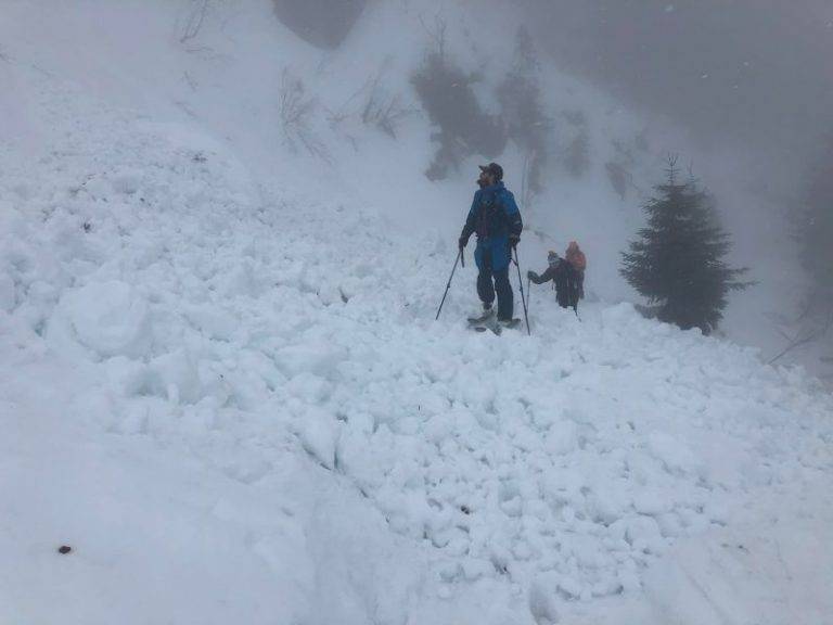 У Карпатах невідомі підпалили туристичний притулок